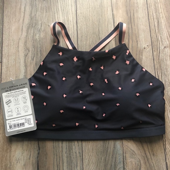 Lorna Jane Other - ⬇️ SALE 💕HP💕 NEW Lorna Jane Leopard Sports Bra